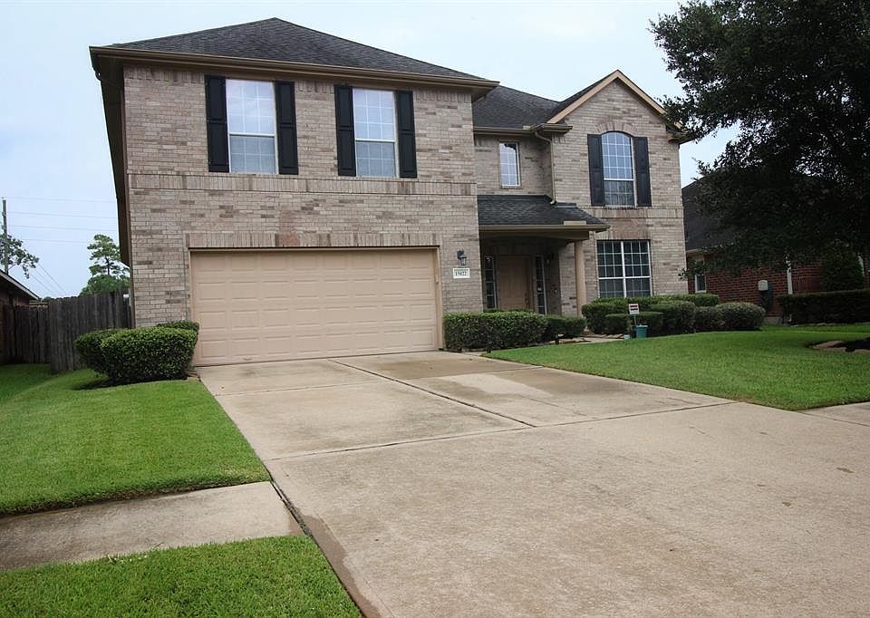 1st image of 15022 Greenhaven Lake Ln