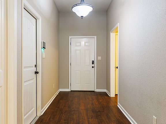 5th image of 5361 Branch Point Dr