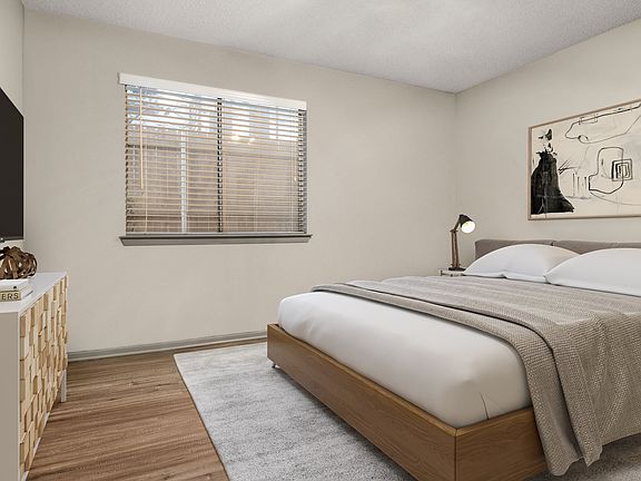 3rd image of 3505 S Lamar Blvd APT 1042