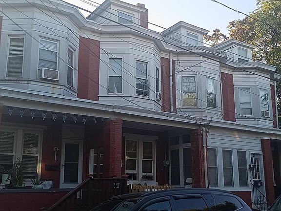 3rd image of 317 Home Ave