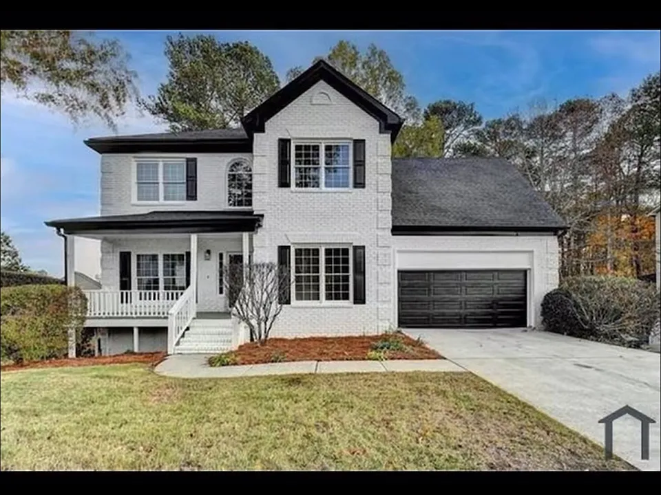 1285 Cedar Brook Dr NE