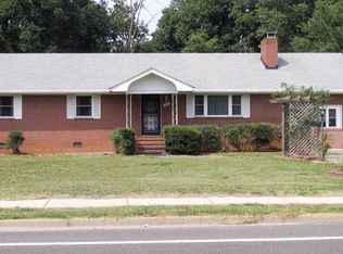 3232 W 100th Rd, Chester, VA 23831