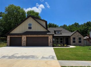 1125 Bunker Dr, Pea Ridge, AR 72751