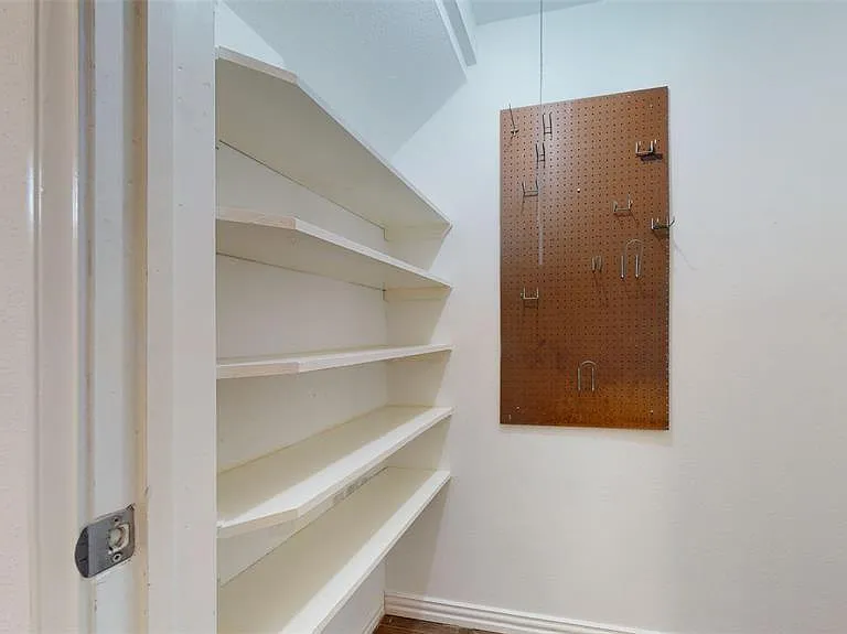 2121 Winrock Blvd #43 — Photo 19