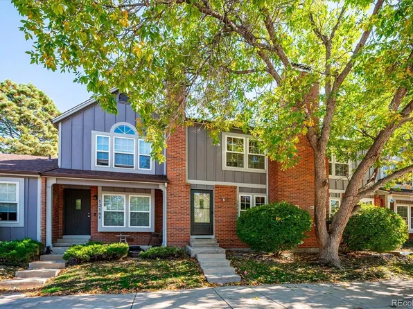 1218 S Flower Circle #C, Lakewood, CO 80232