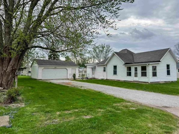 205 W Main St, Chalmers, IN 47929
