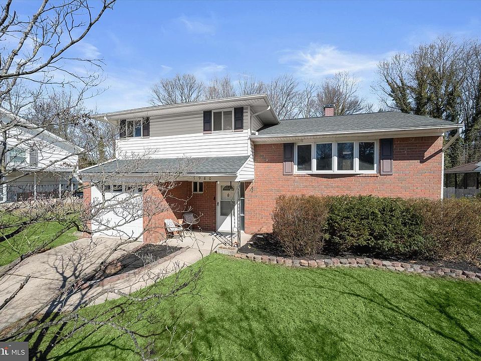 1st image of 7980 Phirne Rd E