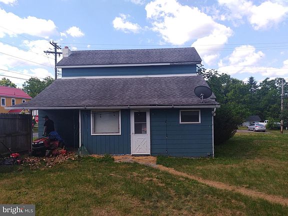 5th image of 22 Davidson St