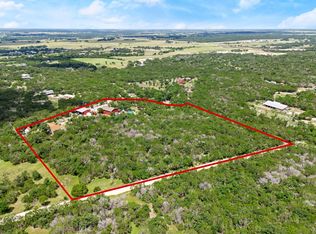 320 Pecan Br #3, Florence, TX 76527