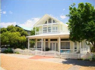 88 Mark St, Destin, FL 32541