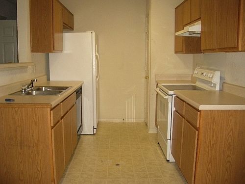 2nd image of 2202 Wright Way APT A