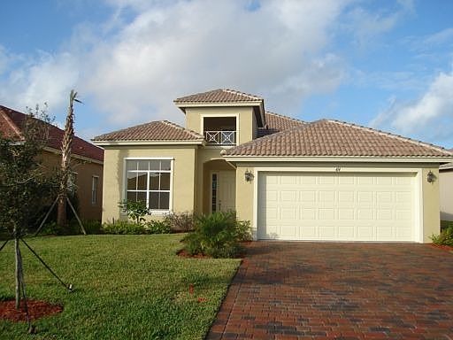 1st image of 414 NW Stratford Ln