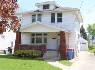 858 Sibley St NW, Grand Rapids, MI 49504