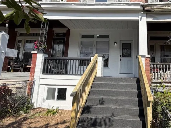 2924 Winchester St, Baltimore, MD 21216