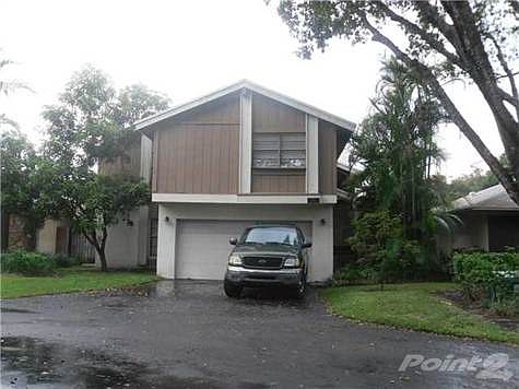 1st image of 4104 N 50th Ave #3-10