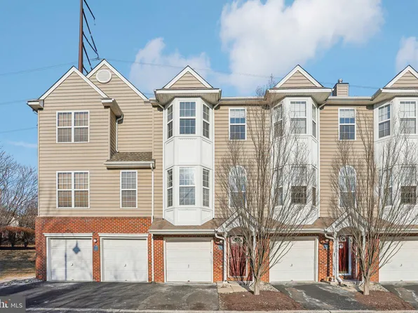 2 Cameron Ct #2, Royersford, PA 19468