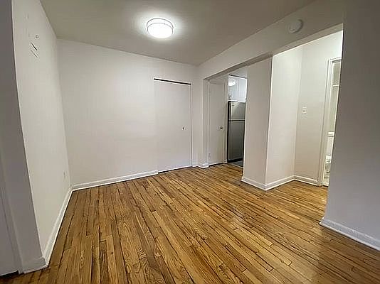 5th image of 142-11 41st Ave #4