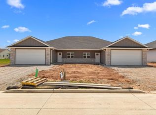 411 Founders Way, Little Chute, WI 54140