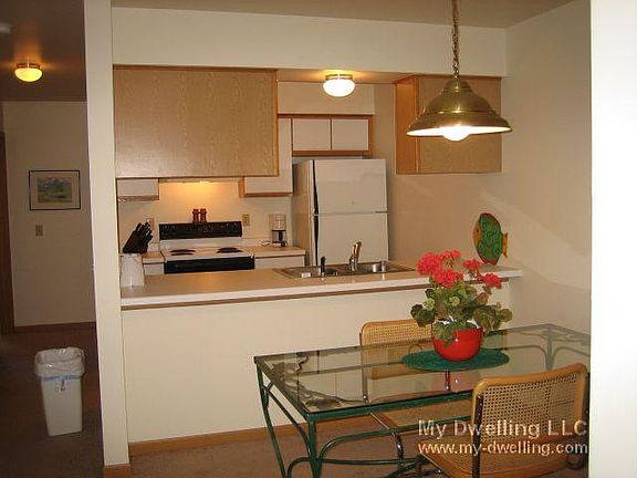 2nd image of 172 Morningside Orchard Dr APT 5