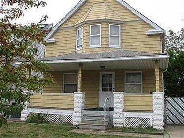 1st image of 3902 Henritze Ave