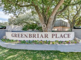 5322 Fleetwood Oaks Ave #242, Dallas, TX 75235