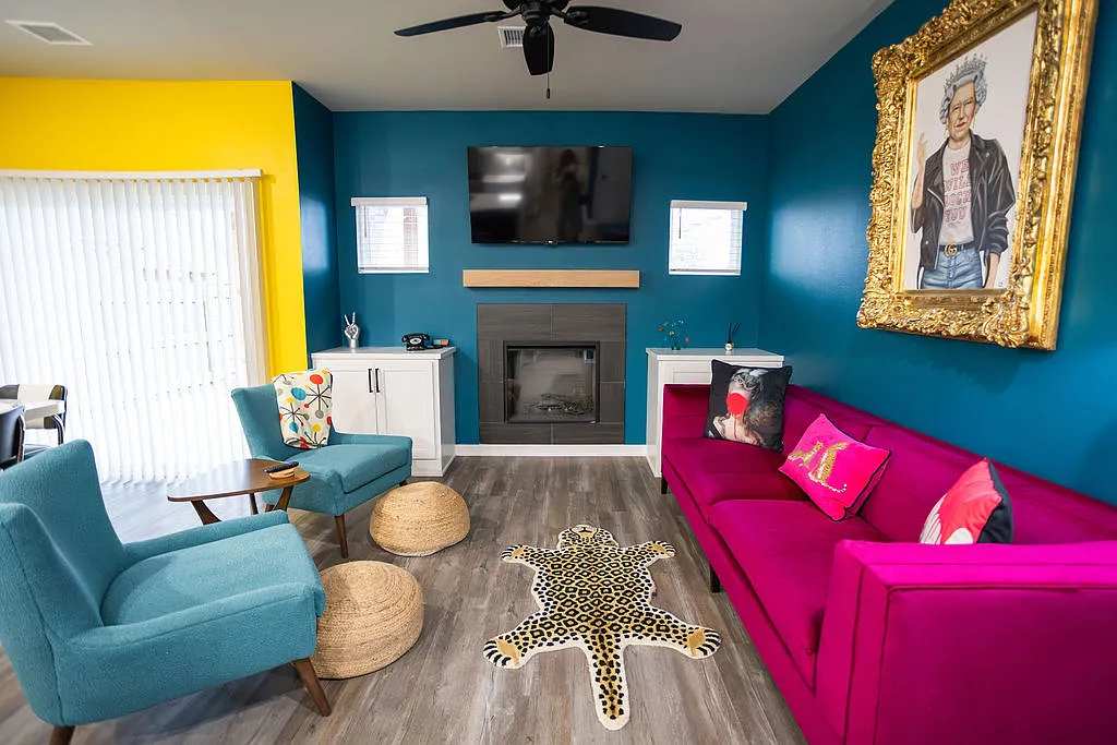 3 bed, 2.5 bath, 1621 sqft, $2,200 — Photo 4