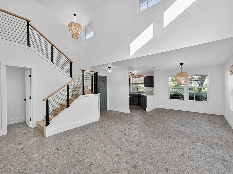 1133 Sandy Creek Dr — Photo 16