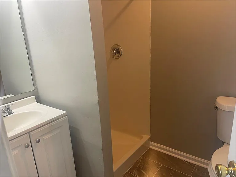 5322 Creekview Ln — Photo 13