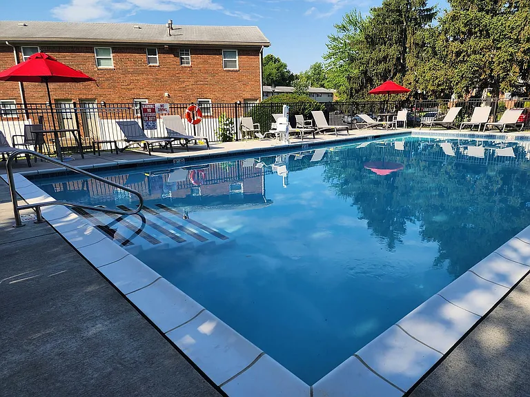Hidden Creek Apartments Newly Renovated Pool