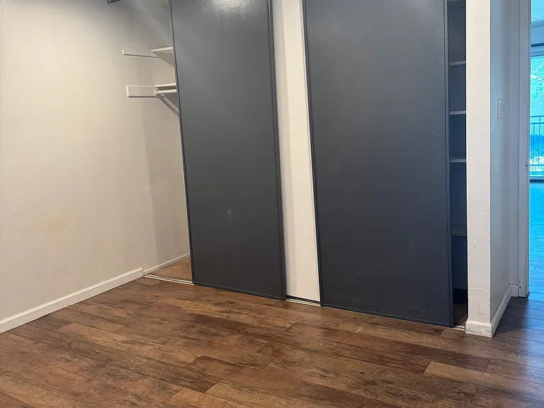 9025 Alcosta Blvd — Photo 11