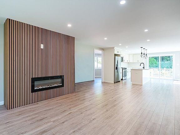 5th image of 23 Taunton St