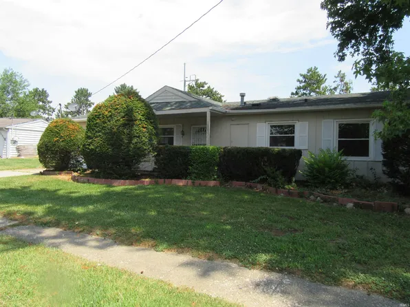 1036 N Lincoln St, Peru, IN 46970