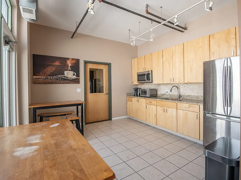 2001 S Calumet Ave #508 — Photo 30