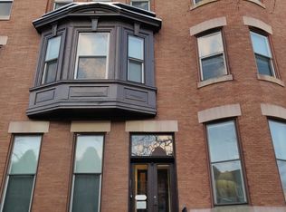 2935 N Calvert St APT 1FR, Baltimore, MD 21218