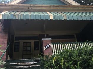 2040 Laketon Rd, Pittsburgh, PA 15221