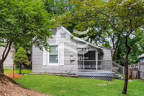 624 Marion St Photo 1