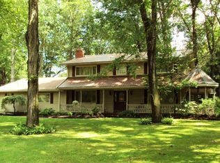 405 Glen Oaks Dr, Canfield, OH 44406