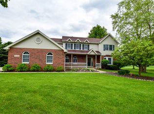 25721 W Plantation Rd, Plainfield, IL 60586