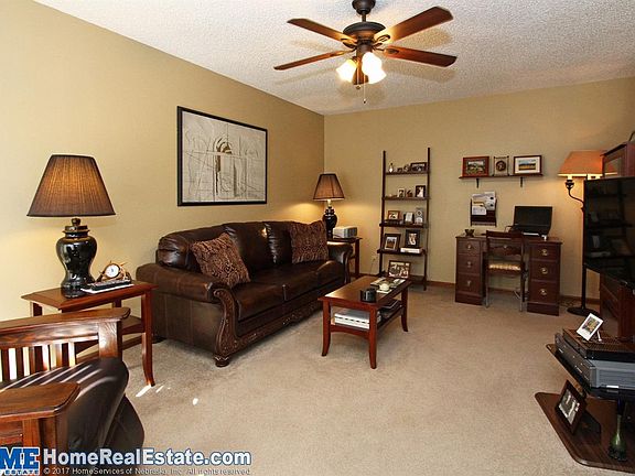 3rd image of 4718 Livingston Pl