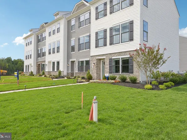 289 Soft Rush Ln, La Plata, MD 20646