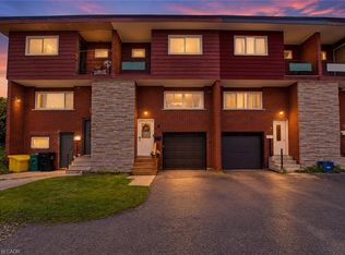 9 Greenbrook Dr, Kitchener, ON N2M 4J5