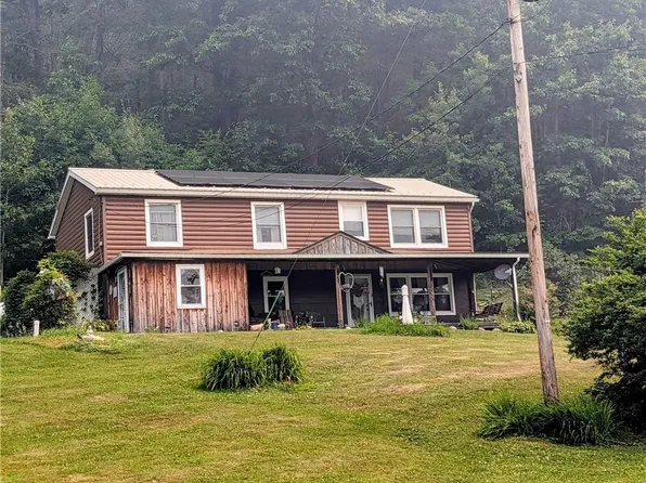 621 Looker Ln, Bradford, PA 16701