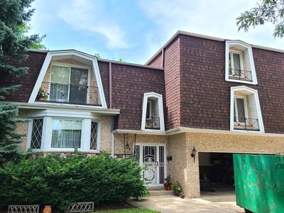 6146 N Melvina Ave, Chicago, IL, 60646