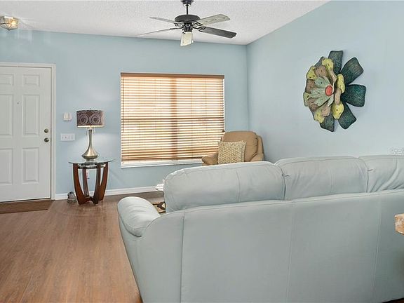 4th image of 11318 Cayman Key Ave
