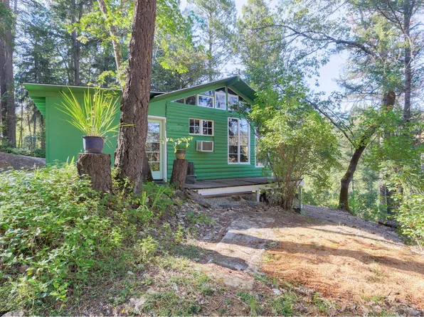 2110 Little Applegate Rd, Applegate, OR 97530