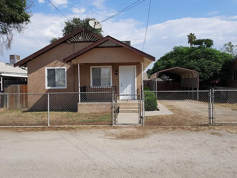 14072 Hanford Armona Rd — Photo 3
