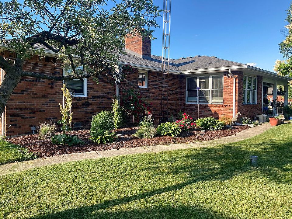 1st image of 1104 Pam Dr
