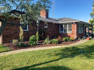 1104 Pam Dr, Millbury, OH 43447