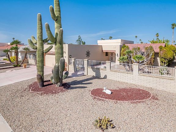 12426 W Aurora Dr  MLS5