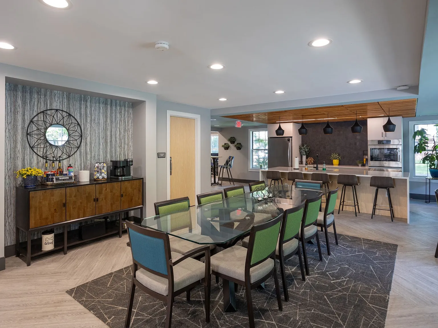 Maple Lane Apartments — Photo 4